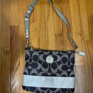 Coach Signature denim and silver shoulder Bag
